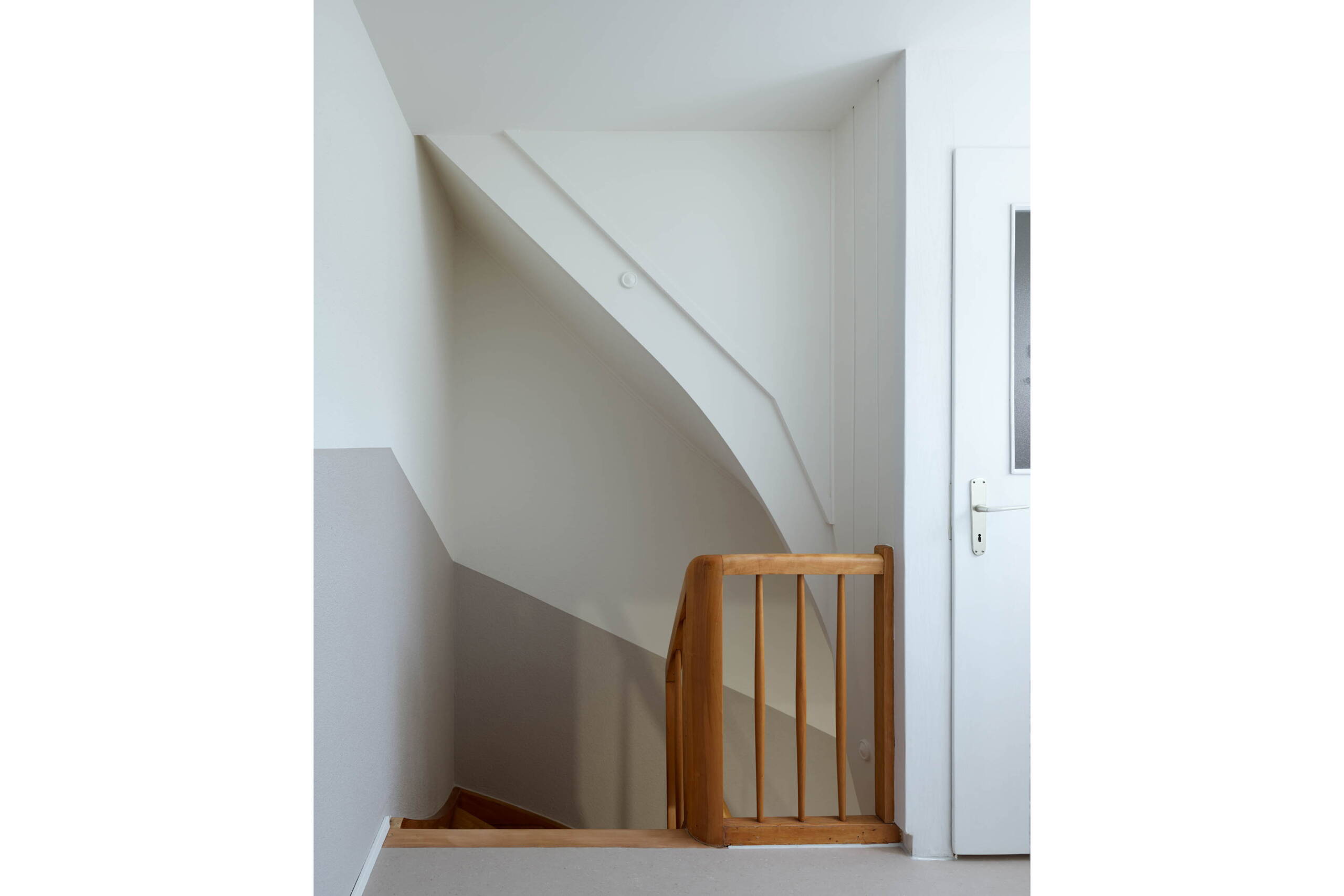 arba_eigenheimweg_treppe_1.jpg Zoom: arba_eigenheimweg_treppe_1.jpg