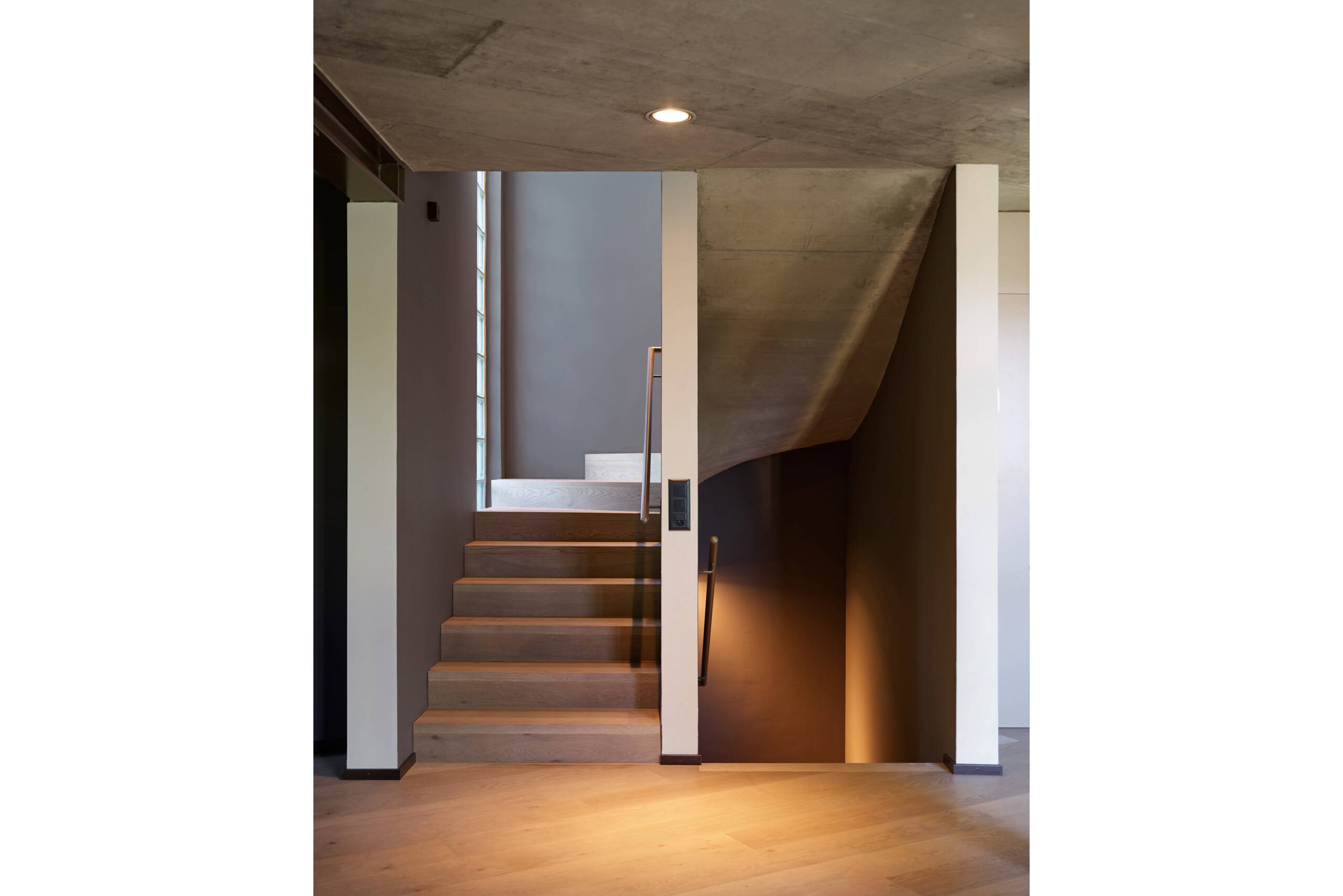 arba_rossweid_treppe_1.jpg Zoom: arba_rossweid_treppe_1.jpg