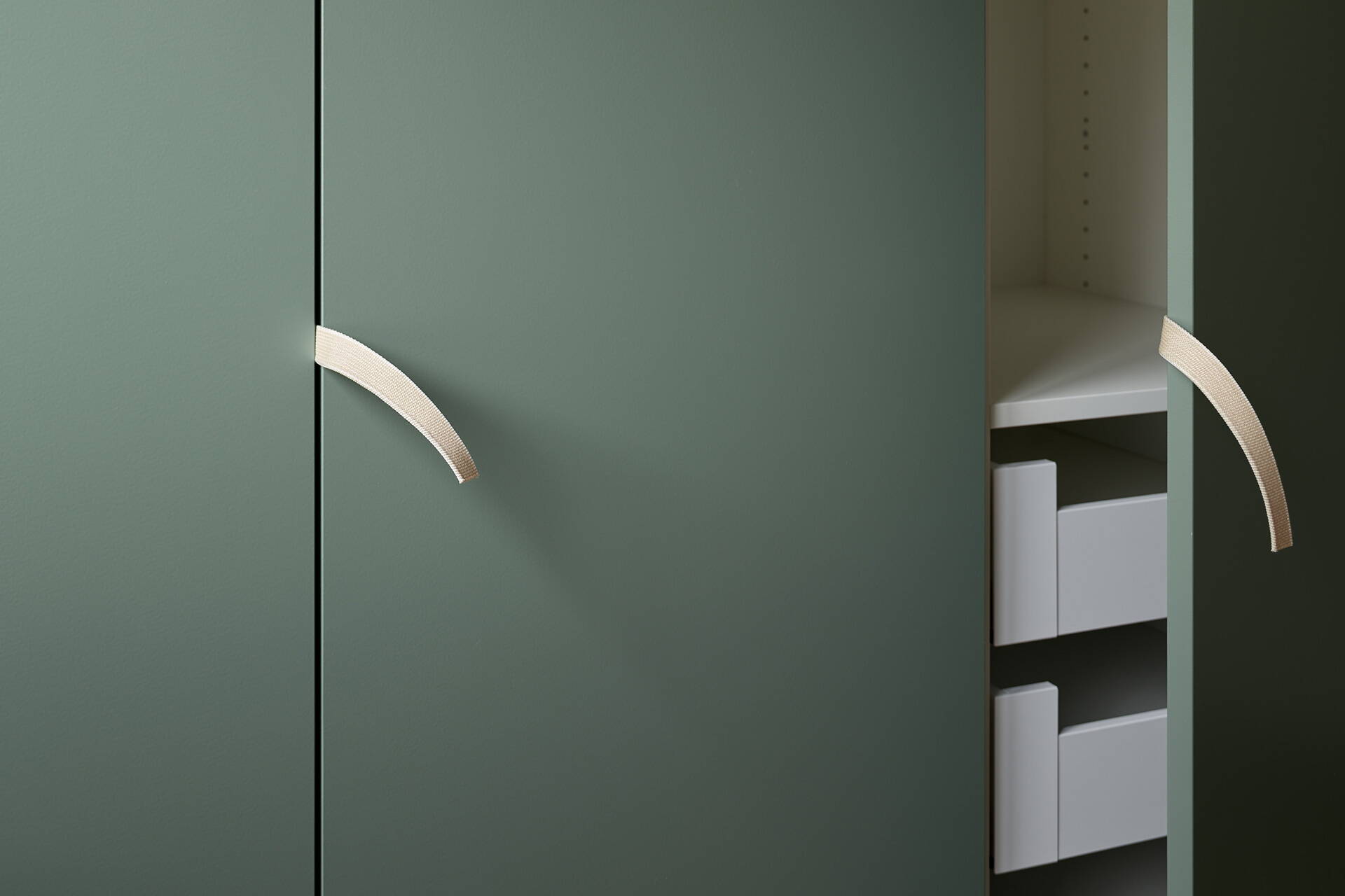 arba_rehweg_schrank_detail.jpg Zoom: arba_rehweg_schrank_detail.jpg