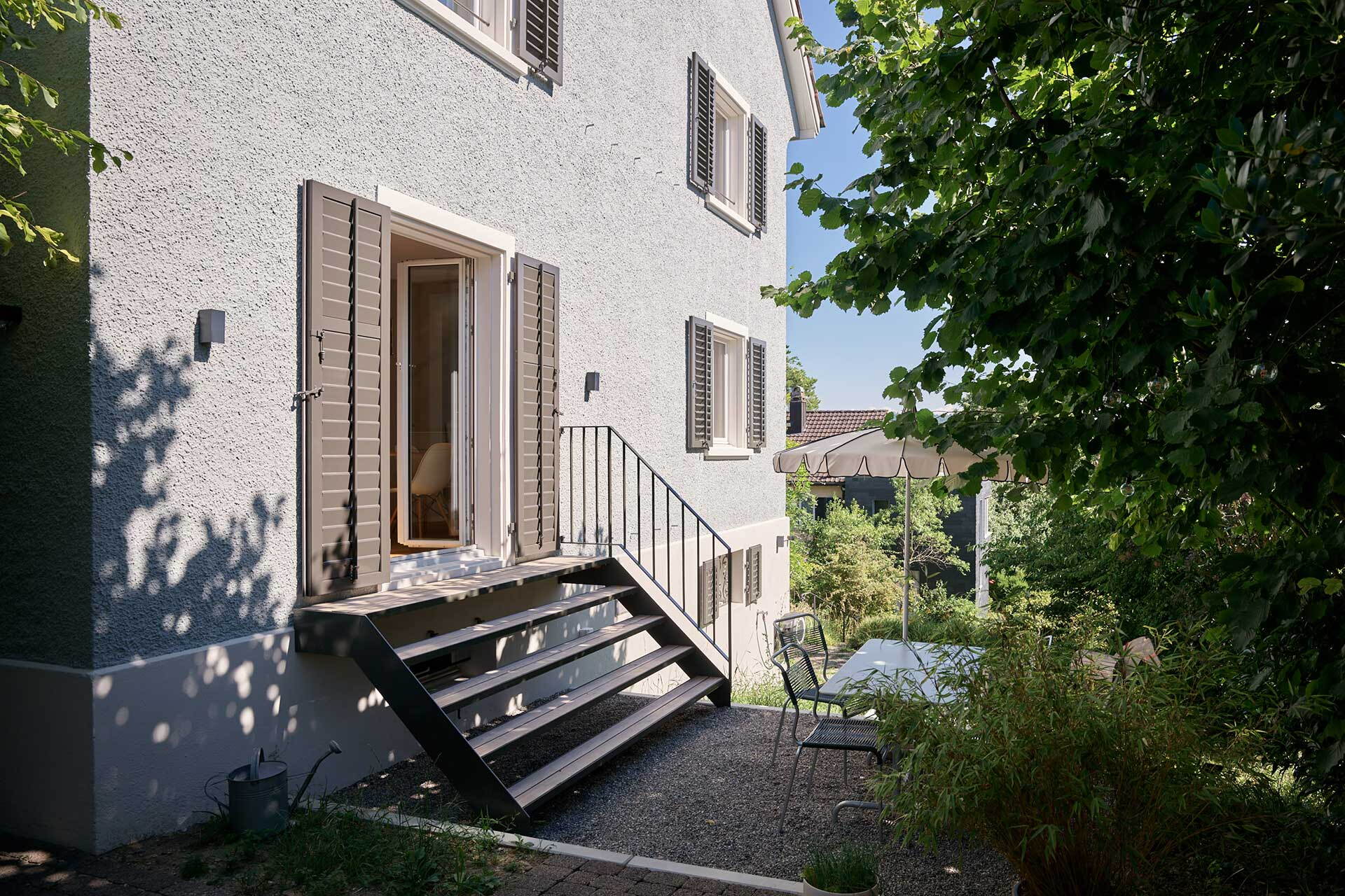 arba_churfirstenweg_gartenausgaung.jpg Zoom: arba_churfirstenweg_gartenausgaung.jpg