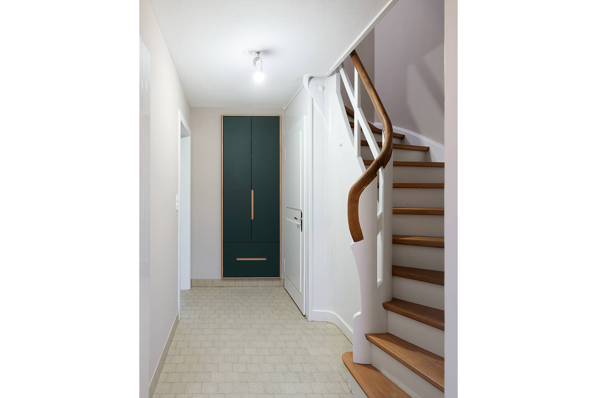 arba_rehweg_eingang_garderobe_linoleum_gruen.jpg Zoom: arba_rehweg_eingang_garderobe_linoleum_gruen.jpg