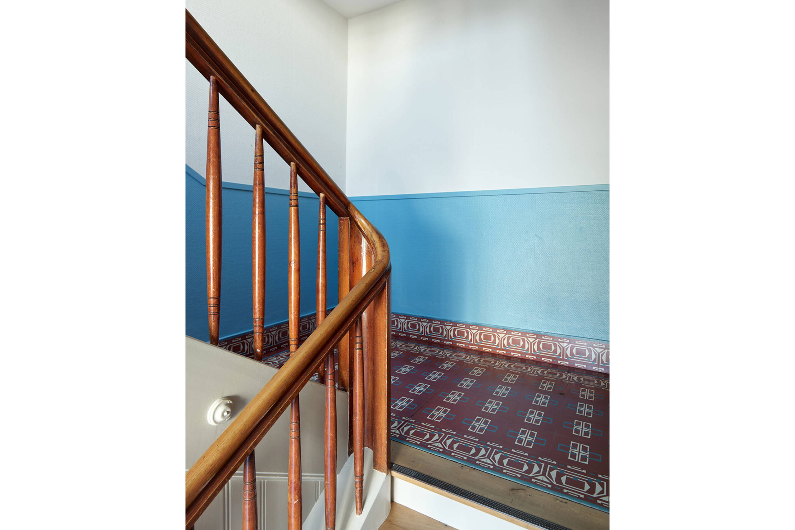 arba_wartstrasse_treppenhaus_1.jpg Zoom: arba_wartstrasse_treppenhaus_1.jpg